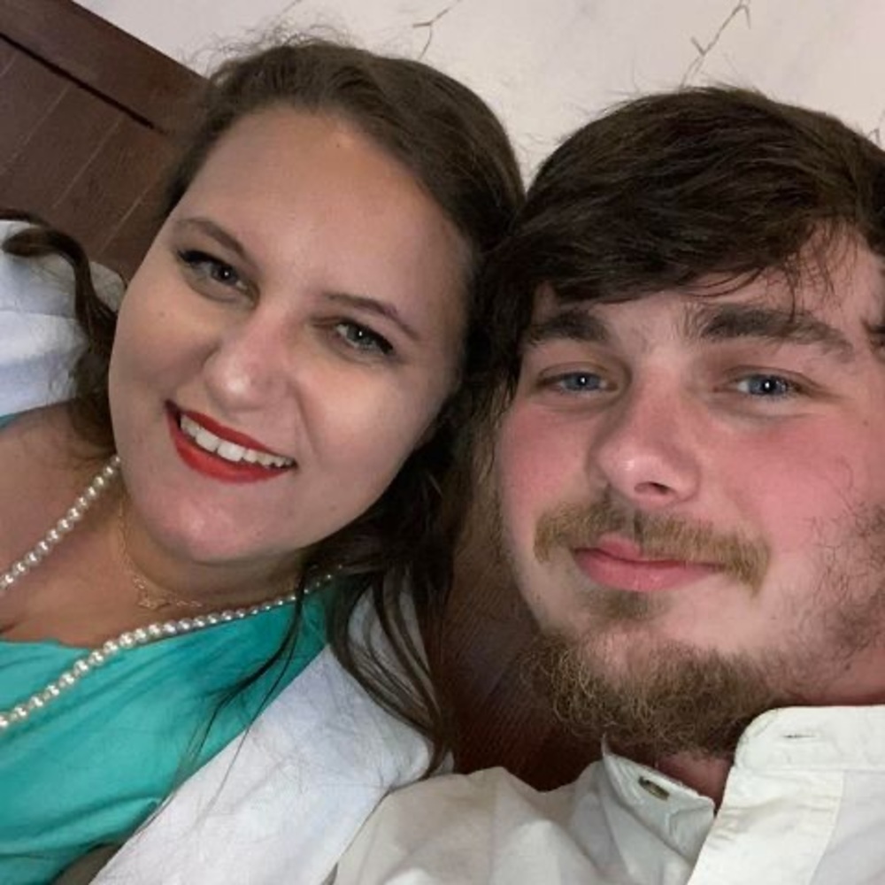 Meet your Posher, Becca